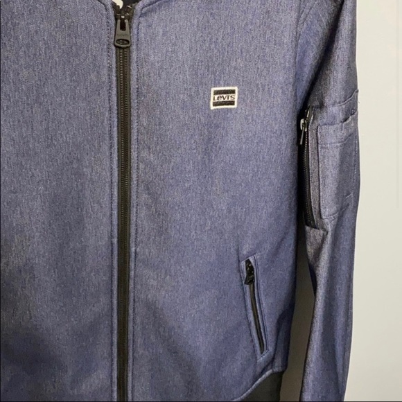 SOLD! Mens Levi’s soft Shell Varsity Jacket sz M - Picture 2 of 5